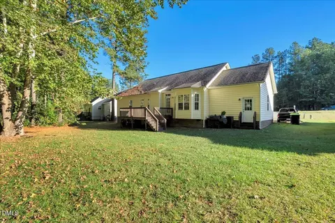 Exterior - 159 Waterfall Rd, Henderson, NC 27537 photo 6 of 6