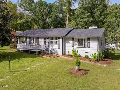 3026 Rosebriar Dr, Durham, NC 27705