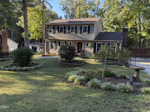 1914 White Plains Rd, Chapel Hill, NC 27517