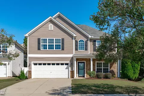305 Wellspring Dr, Holly Springs, NC 27540