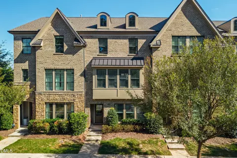 1606 Wooster St, Raleigh, NC 27607