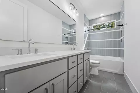 Bath - 641 Conover Rd #B, Durham, NC 27703 photo 4 of 4