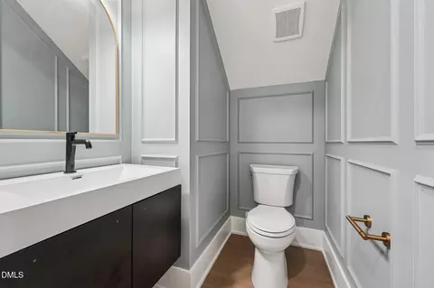 Bath - 641 Conover Rd #B, Durham, NC 27703 photo 1 of 4