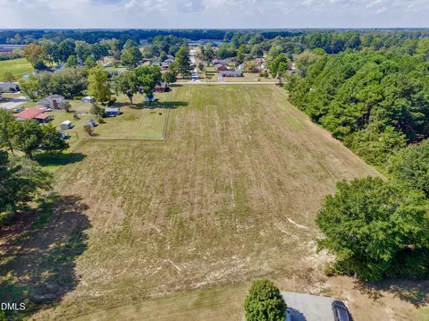 4 47 Ac Fairground Rd, Dunn, NC 28334 photo 6