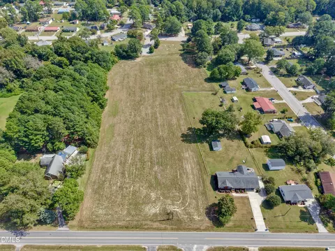 4 47 Ac Fairground Rd, Dunn, NC 28334 photo 2