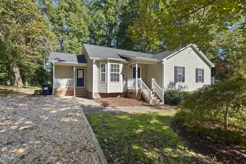 6908 Longridge Dr, Raleigh, NC 27603