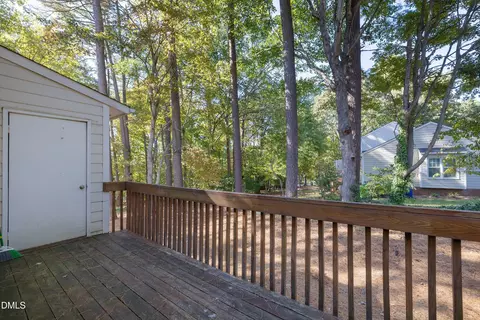 232 Wetherburn Ln, Raleigh, NC 27615 photo 17