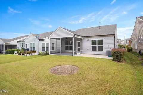Exterior - 1108 Areca Way, Durham, NC 27703 photo 5 of 6