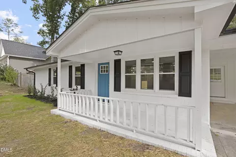 Exterior - 905 Long Ave, Garner, NC 27529 photo 4 of 8