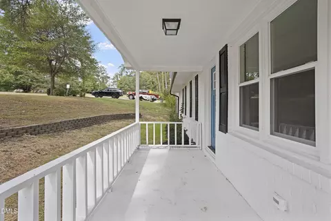 Exterior - 905 Long Ave, Garner, NC 27529 photo 3 of 8