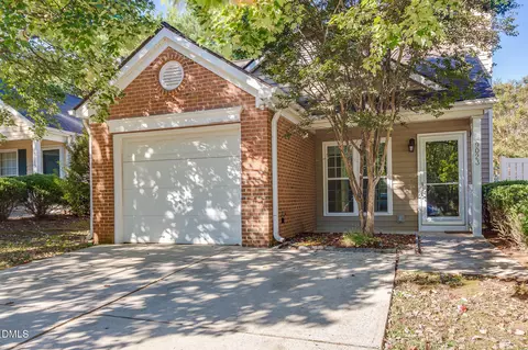 9023 Colony Village Ln, Raleigh, NC 27617