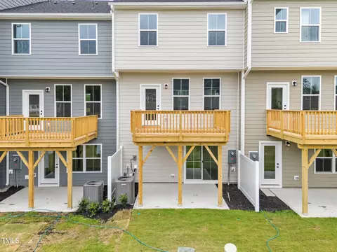 Exterior - 607 Silverado Sunset Loop, Wendell, NC 27591 photo 2 of 8