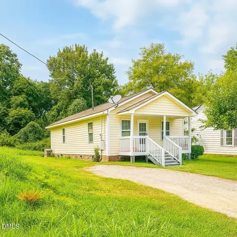533 E Winder St, Henderson, NC 27536