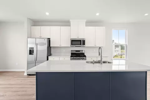 Kitchen - 611 Silverado Sunset Loop, Wendell, NC 27591 photo 1 of 6