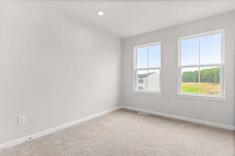 Bedroom - 611 Silverado Sunset Loop, Wendell, NC 27591 photo 5 of 6