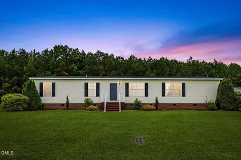 205 Sweeten Branch Dr, Pikeville, NC 27863