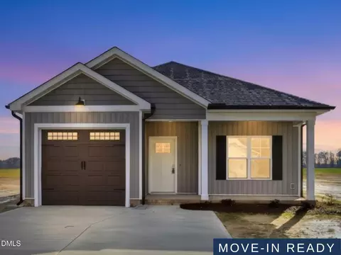 606 S Vance St, Fremont, NC 27830