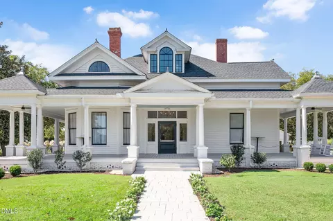 2239 Barber Mill Rd, Clayton, NC 27520