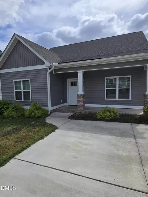 103 Wildberry Dr, Rocky Mount, NC 27804