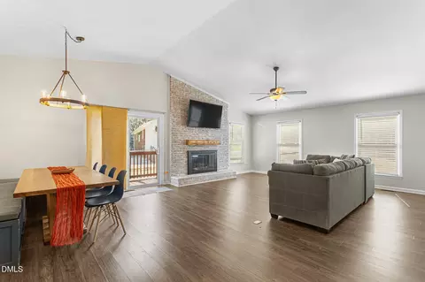 182 Windsor Dr, Graham, NC 27253 photo 9