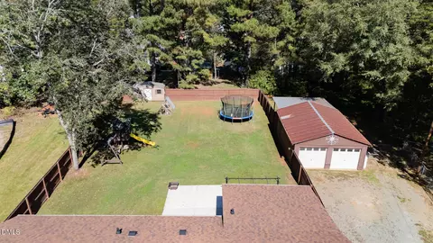 182 Windsor Dr, Graham, NC 27253 photo 44