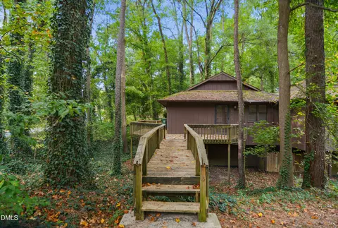 101103 Gregory Dr, Cary, NC 27513 photo 2