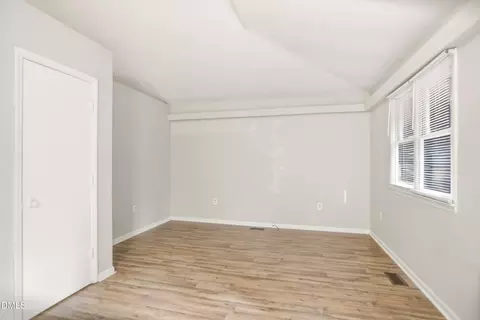 101103 Gregory Dr, Cary, NC 27513 photo 5