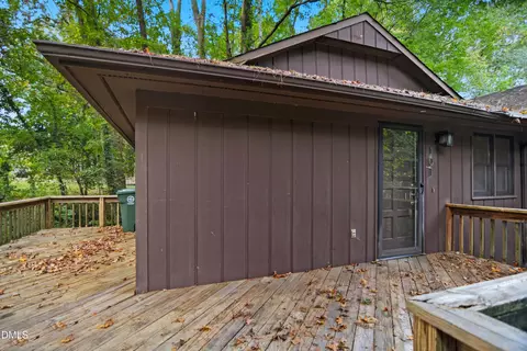 101103 Gregory Dr, Cary, NC 27513 photo 4