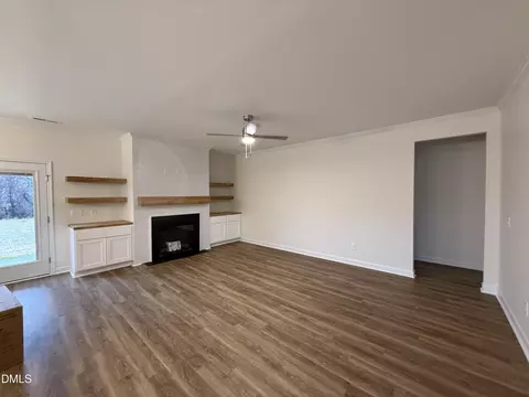 146 Yardley Dr, Smithfield, NC 27577 photo 2