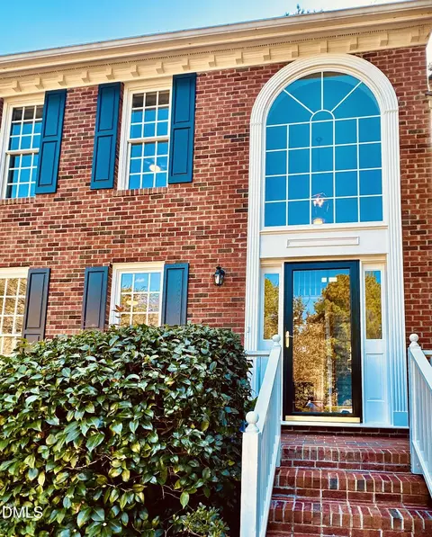 1233 Cranebridge Pl, Chapel Hill, NC 27517
