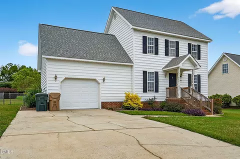 200 Hunter Way, Clayton, NC 27520