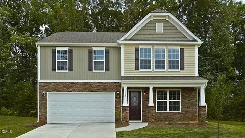700 Rose Mallow Dr, Zebulon, NC 27597