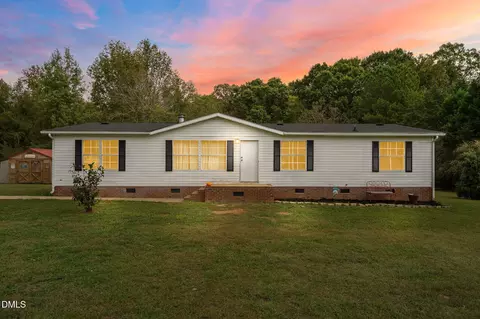 8024 Bird Dog Dr, Snow Camp, NC 27349