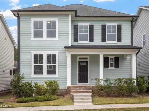 309 Crossland Dr, Chapel Hill, NC 27517