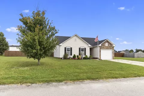 298 Declaration Dr, Raeford, NC 28376