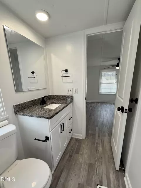 Bath - 206 Epperson Dr, Durham, NC 27712 photo 1 of 3