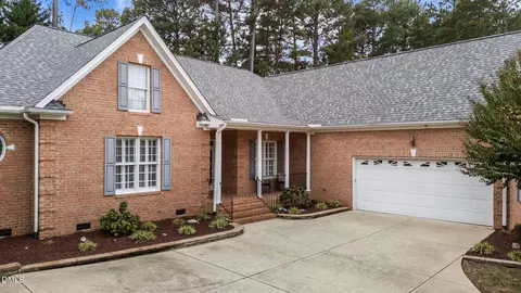 103 Duncroft Ct, Apex, NC 27502