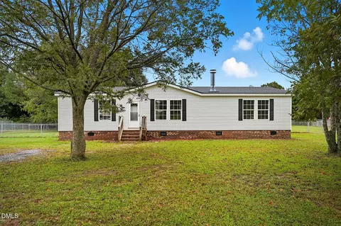 87 Holly Branch Ln, Kenly, NC 27542