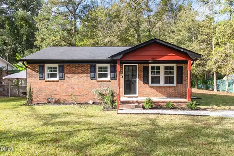 507 Watkins St, Kenly, NC 27542
