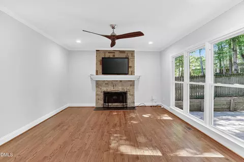 Living - 105 Swordgate Dr, Cary, NC 27513 photo 4 of 5
