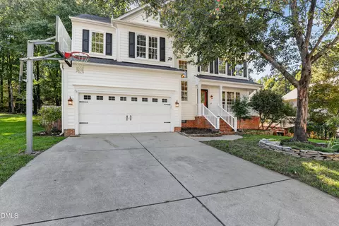 Exterior - 105 Swordgate Dr, Cary, NC 27513 photo 2 of 8