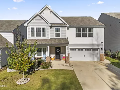 157 Curling Creek Dr, Clayton, NC 27527