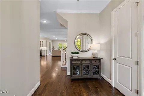 938 Regency Cottage Pl, Cary, NC 27518 photo 4
