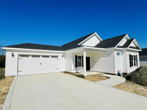 107 Sagewood Dr, Dudley, NC 28333