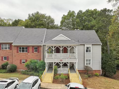 405 Gooseneck Dr #B2, Cary, NC 27513