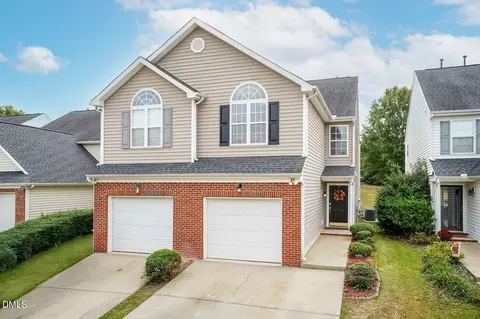 5272 Eagle Trace Dr, Raleigh, NC 27604