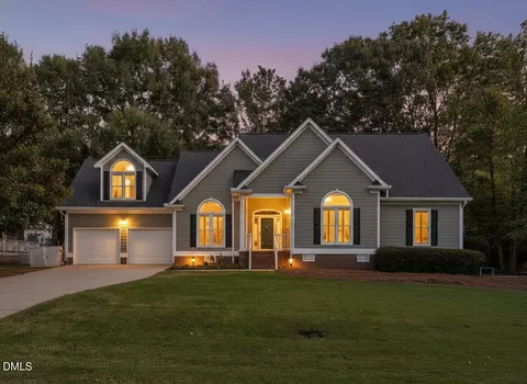 23 Lafoy Dr, Clayton, NC 27527