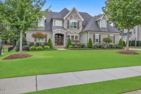 Exterior - 1413 Yardley Dr, Wake Forest, NC 27587 photo 4 of 15