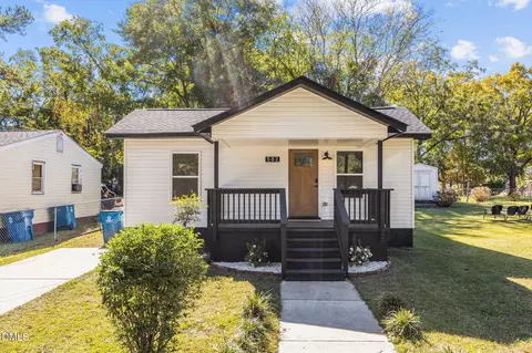 502 E Cleveland Street St, Dunn, NC 28334