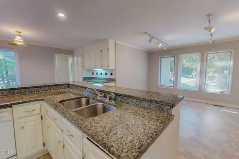 Kitchen - 11 Denada Path, Roxboro, NC 27574 photo 4 of 11